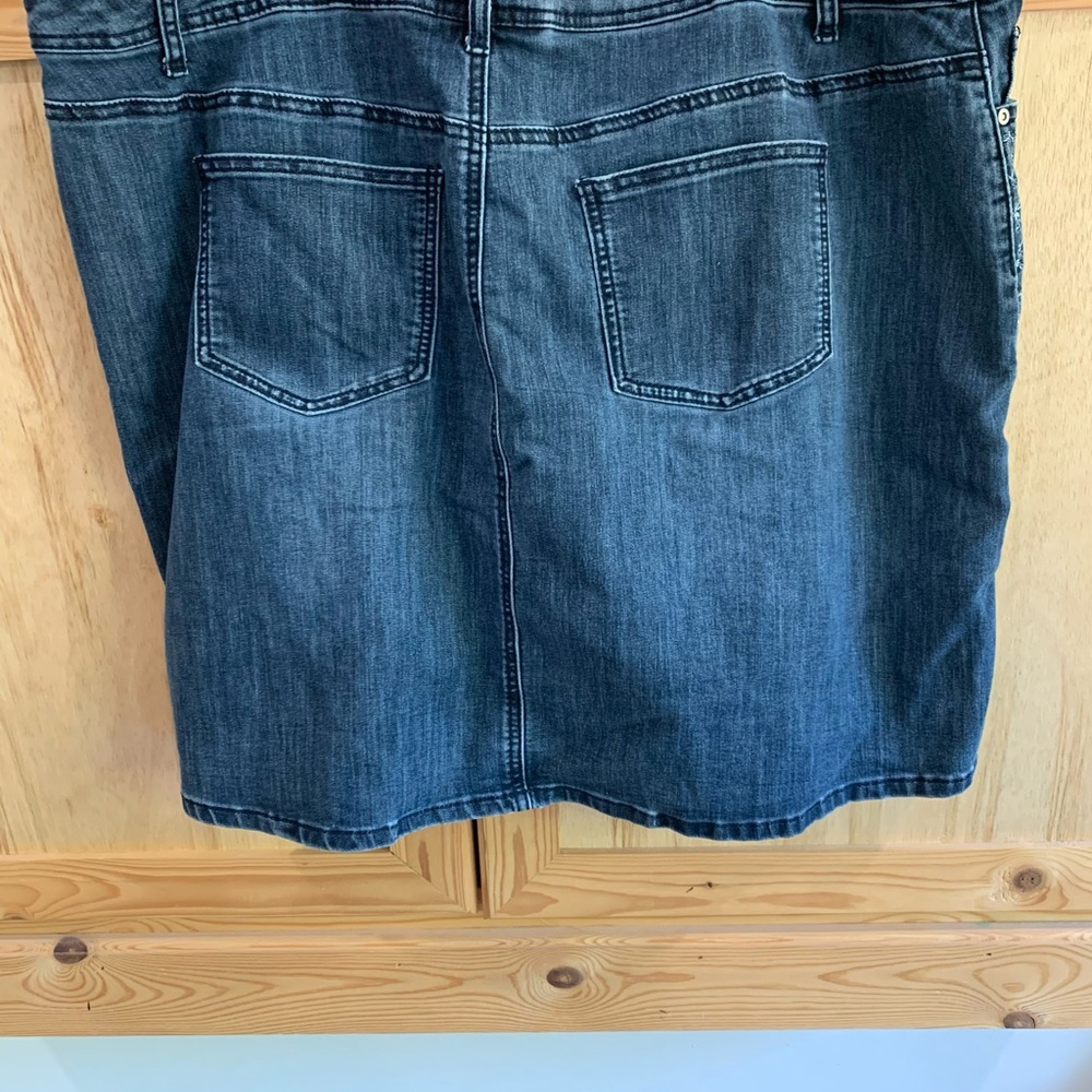 CJ Banks Dark Blue Denim Skirt with Floral Embroidery - Picture 3 of 4